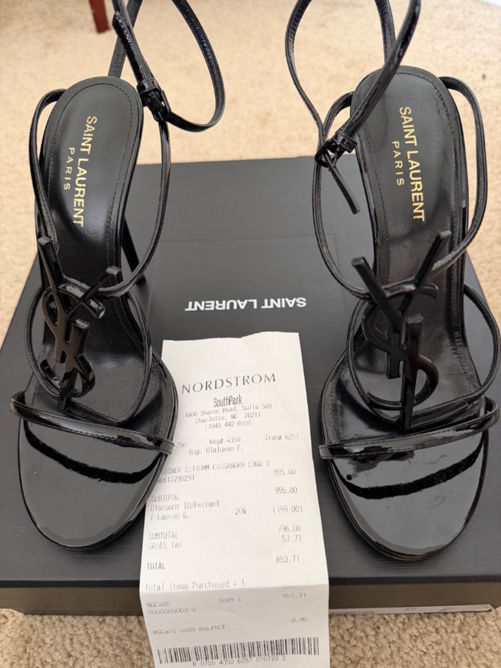 Beautiful YSL Heels - Picture 6 of 7